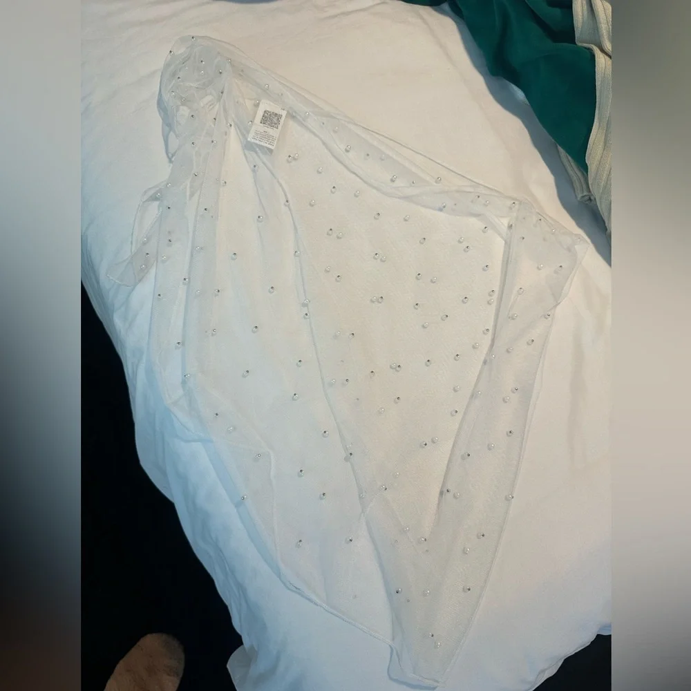 Pearl & Rhinestone Sarong - Picture 2 of 3